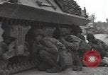 Image 1re Division des soldats Marigny France, 1944, de la seconde 18 séquences d'archives historiques vidéo 65675075105