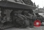 Image 1re Division des soldats Marigny France, 1944, de la seconde 19 séquences d'archives historiques vidéo 65675075105