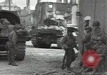 Image 1re Division des soldats Marigny France, 1944, de la seconde 30 séquences d'archives historiques vidéo 65675075105