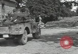 Image Des prisonniers allemands Cerisy-la-Forêt Normandie France, 1944, de la seconde 6 séquences d'archives historiques vidéo 65675075107