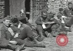Image Des prisonniers allemands Cerisy-la-Forêt Normandie France, 1944, de la seconde 45 séquences d'archives historiques vidéo 65675075107