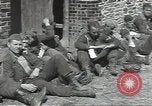 Image Des prisonniers allemands Cerisy-la-Forêt Normandie France, 1944, de la seconde 47 séquences d'archives historiques vidéo 65675075107