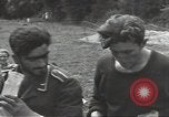 Image Des prisonniers allemands Cerisy-la-Forêt Normandie France, 1944, de la seconde 52 séquences d'archives historiques vidéo 65675075107
