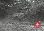 Image États-Unis obusier Cerisy-la-Forêt Normandie France, 1944, de la seconde 42 séquences d'archives historiques vidéo 65675075108