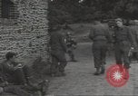 Image Des prisonniers allemands Cerisy-la-Forêt Normandie France, 1944, de la seconde 26 séquences d'archives historiques vidéo 65675075109