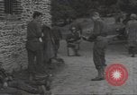 Image Des prisonniers allemands Cerisy-la-Forêt Normandie France, 1944, de la seconde 32 séquences d'archives historiques vidéo 65675075109