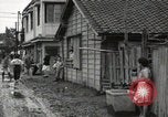 Standbild amerikanischen Gefangenen Saitama Japan Urawa, 1945, aus Sekunde 13 historischem Filmmaterial Videoclip 65675075123