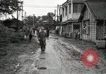 Standbild amerikanischen Gefangenen Saitama Japan Urawa, 1945, aus Sekunde 16 historischem Filmmaterial Videoclip 65675075123