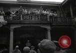 Standbild amerikanischen Gefangenen Saitama Japan Urawa, 1945, aus Sekunde 27 historischem Filmmaterial Videoclip 65675075123