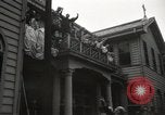 Standbild amerikanischen Gefangenen Saitama Japan Urawa, 1945, aus Sekunde 38 historischem Filmmaterial Videoclip 65675075123
