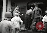 Standbild amerikanischen Gefangenen Saitama Japan Urawa, 1945, aus Sekunde 51 historischem Filmmaterial Videoclip 65675075123