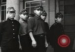 Standbild amerikanischen Gefangenen Saitama Japan Urawa, 1945, aus Sekunde 58 historischem Filmmaterial Videoclip 65675075123