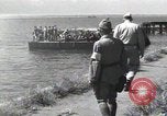 Standbild amerikanischen Gefangenen Tokio Japan, 1945, aus Sekunde 20 historischem Filmmaterial Videoclip 65675075125