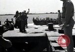 Standbild amerikanischen Gefangenen Tokio Japan, 1945, aus Sekunde 53 historischem Filmmaterial Videoclip 65675075125
