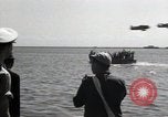 Standbild amerikanischen Gefangenen Tokio Japan, 1945, aus Sekunde 57 historischem Filmmaterial Videoclip 65675075125