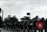 Standbild USA Infanteristen Vereinigtes Königreich, 1944, aus Sekunde 11 historischem Filmmaterial Videoclip 65675075131
