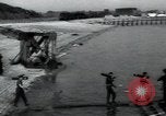 Standbild USA Infanteristen Vereinigtes Königreich, 1944, aus Sekunde 24 historischem Filmmaterial Videoclip 65675075131