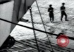 Standbild USA Infanteristen Vereinigtes Königreich, 1944, aus Sekunde 40 historischem Filmmaterial Videoclip 65675075131