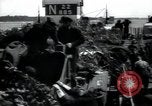 Standbild USA Infanteristen Vereinigtes Königreich, 1944, aus Sekunde 43 historischem Filmmaterial Videoclip 65675075131
