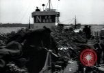Standbild USA Infanteristen Vereinigtes Königreich, 1944, aus Sekunde 47 historischem Filmmaterial Videoclip 65675075131