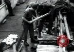 Standbild USA Infanteristen Vereinigtes Königreich, 1944, aus Sekunde 59 historischem Filmmaterial Videoclip 65675075131