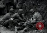 Image des infirmiers des États-Unis Saint Lo France, 1944, de la seconde 26 séquences d'archives historiques vidéo 65675075137