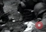 Image des infirmiers des États-Unis Saint Lo France, 1944, de la seconde 30 séquences d'archives historiques vidéo 65675075137