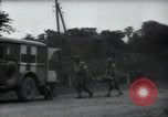 Image des infirmiers des États-Unis Saint Lo France, 1944, de la seconde 31 séquences d'archives historiques vidéo 65675075137
