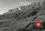 Immagine di Jeep sovietica Yalta Crimea Ucraina, 1945, secondo 43 filmato di repertorio 65675075141