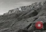 Immagine di Jeep sovietica Yalta Crimea Ucraina, 1945, secondo 46 filmato di repertorio 65675075141