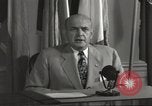 Standbild Louis Johnson Arlington Virginia USA, 1950, aus Sekunde 44 historischem Filmmaterial Videoclip 65675075151