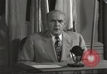 Standbild Louis Johnson Arlington Virginia USA, 1950, aus Sekunde 45 historischem Filmmaterial Videoclip 65675075151