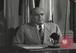 Standbild Louis Johnson Arlington Virginia USA, 1950, aus Sekunde 46 historischem Filmmaterial Videoclip 65675075151
