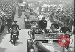 Standbild Jesse Owens gefeiert New York City USA, 1936, aus Sekunde 20 historischem Filmmaterial Videoclip 65675075158