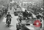 Standbild Jesse Owens gefeiert New York City USA, 1936, aus Sekunde 22 historischem Filmmaterial Videoclip 65675075158