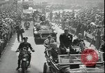 Standbild Jesse Owens gefeiert New York City USA, 1936, aus Sekunde 24 historischem Filmmaterial Videoclip 65675075158
