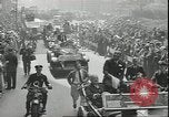 Standbild Jesse Owens gefeiert New York City USA, 1936, aus Sekunde 29 historischem Filmmaterial Videoclip 65675075158
