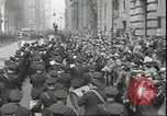 Standbild Jesse Owens gefeiert New York City USA, 1936, aus Sekunde 44 historischem Filmmaterial Videoclip 65675075158