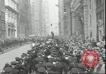 Standbild Jesse Owens gefeiert New York City USA, 1936, aus Sekunde 52 historischem Filmmaterial Videoclip 65675075158