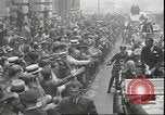 Standbild Jesse Owens gefeiert New York City USA, 1936, aus Sekunde 55 historischem Filmmaterial Videoclip 65675075158