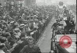Standbild Jesse Owens gefeiert New York City USA, 1936, aus Sekunde 56 historischem Filmmaterial Videoclip 65675075158