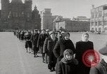 Immagine di Popolo sovietico Mosca Unione Sovietica, 1947, secondo 25 filmato di repertorio 65675075177