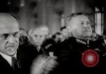 Immagine di Cerimonia di premiazione Mosca Unione Sovietica, 1947, secondo 22 filmato di repertorio 65675075179
