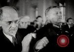 Immagine di Cerimonia di premiazione Mosca Unione Sovietica, 1947, secondo 24 filmato di repertorio 65675075179