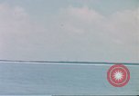 Standbild U-Boot USS Bluegill (SS-242) Tanks Pratas Insel Pratas Insel, 1945, aus Sekunde 8 historischem Filmmaterial Videoclip 65675075186