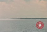 Standbild U-Boot USS Bluegill (SS-242) Tanks Pratas Insel Pratas Insel, 1945, aus Sekunde 18 historischem Filmmaterial Videoclip 65675075186