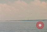 Standbild U-Boot USS Bluegill (SS-242) Tanks Pratas Insel Pratas Insel, 1945, aus Sekunde 21 historischem Filmmaterial Videoclip 65675075186