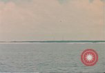 Standbild U-Boot USS Bluegill (SS-242) Tanks Pratas Insel Pratas Insel, 1945, aus Sekunde 27 historischem Filmmaterial Videoclip 65675075186