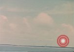 Standbild U-Boot USS Bluegill (SS-242) Tanks Pratas Insel Pratas Insel, 1945, aus Sekunde 37 historischem Filmmaterial Videoclip 65675075186