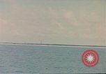 Standbild U-Boot USS Bluegill (SS-242) Tanks Pratas Insel Pratas Insel, 1945, aus Sekunde 49 historischem Filmmaterial Videoclip 65675075186